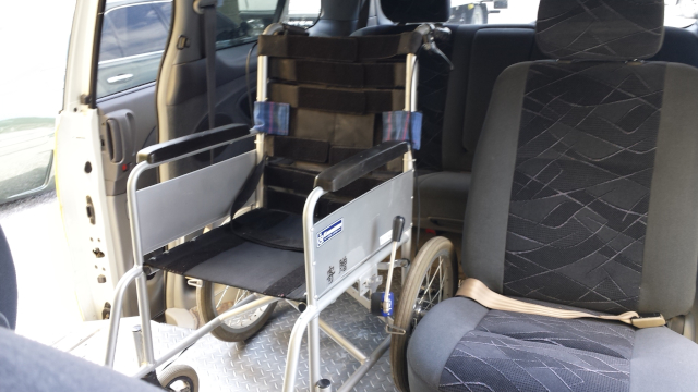 車検切れ初年度17年3月特殊事業用車椅子移動者 www.aliengraphicsmx.eu